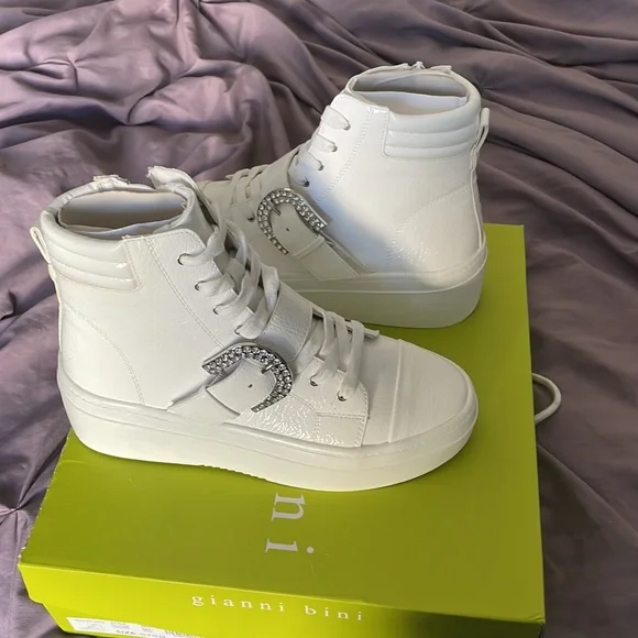 Gianni Bini Shoes These Are Gianni Bini Kophie Rhinestone